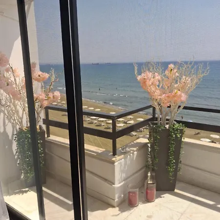 Lazuli Skyline & Sea View Penthouse Lägenhet
