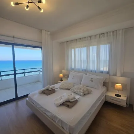 Lazuli Skyline & Sea View Penthouse Larnaca