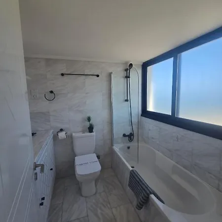 Lazuli Skyline & Sea View Penthouse Lägenhet *