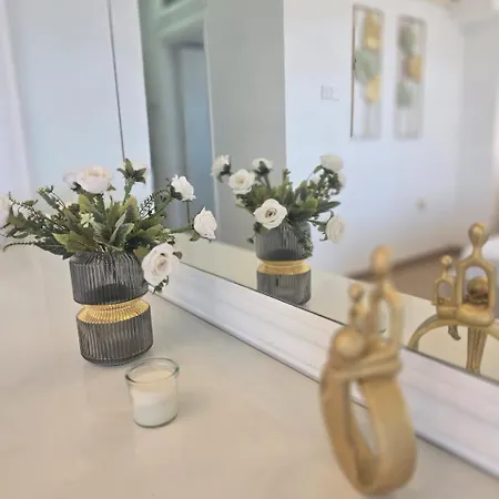 Lazuli Skyline & Sea View Penthouse Апартаменты Ларнака