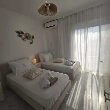 דירה Lazuli Skyline & Sea View Penthouse לרנקה