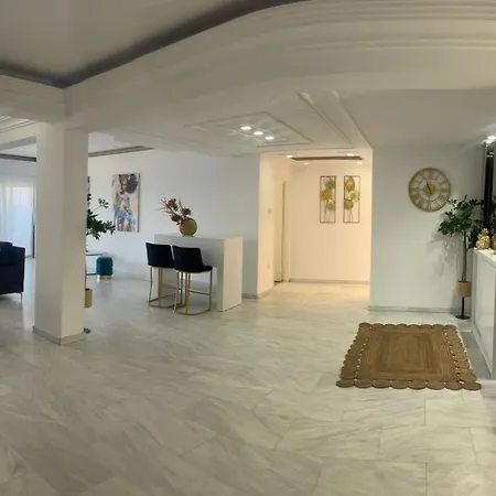 Lazuli Skyline & Sea View Penthouse