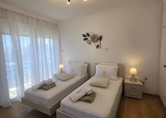 Lazuli Skyline & Sea View Penthouse *