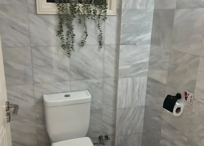 Lazuli Skyline & Sea View Penthouse לרנקה