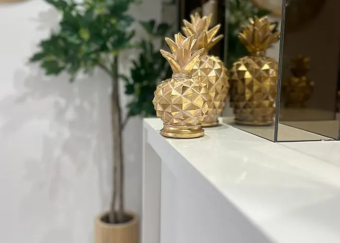 Апартаменты Lazuli Skyline & Sea View Penthouse