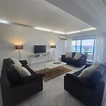 アパート Lazuli Skyline & Sea View Penthouse *