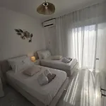 アパート Lazuli Skyline & Sea View Penthouse ラルナカ