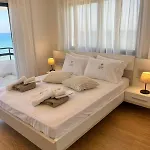 Lazuli Skyline & Sea View Penthouse